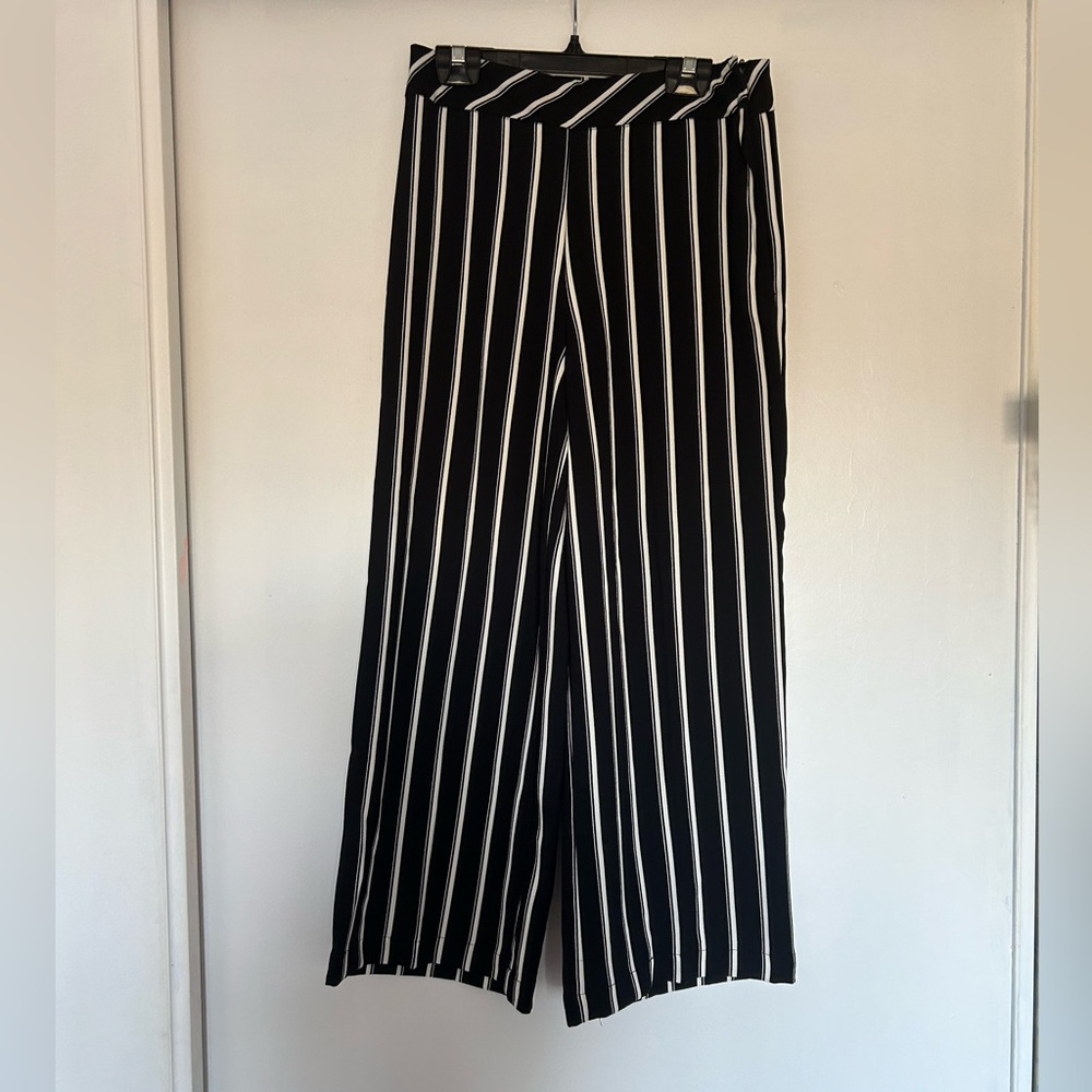 H&M striped navy flare pant